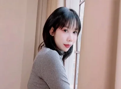 Người con gái háo hức muốn thuê nhà rồi địt với chủ ngay